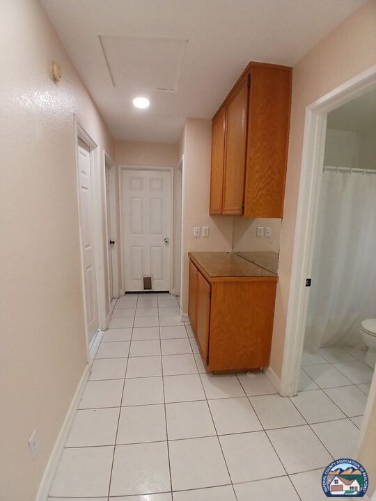 Building Photo - 257 Driftwood Dr