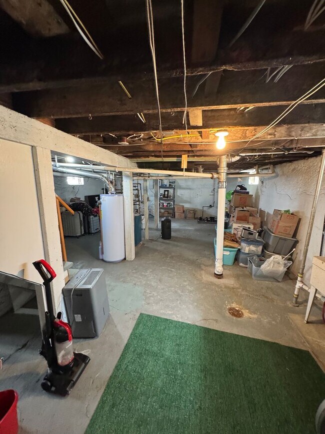 Building Photo - Gorgeous Single Family Home In Bryn Mawr - Available 8/15!