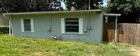 Building Photo - 408 Forrest St