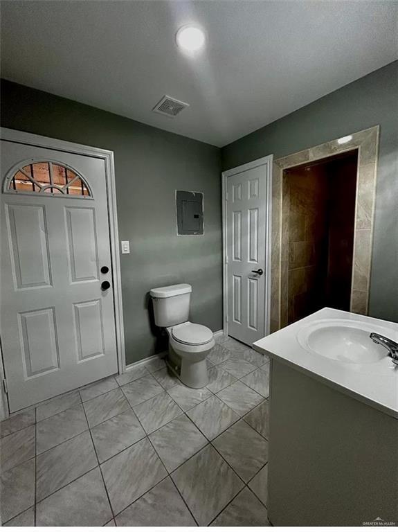 Building Photo - 317 Whitewing Dr