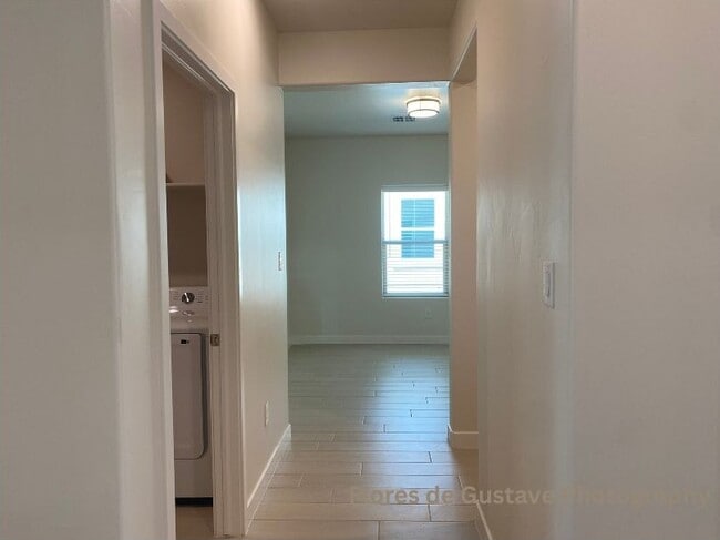 Building Photo - 2681 Silver Hawk Ave