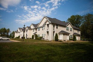 Building Photo - Dartmouth Woods