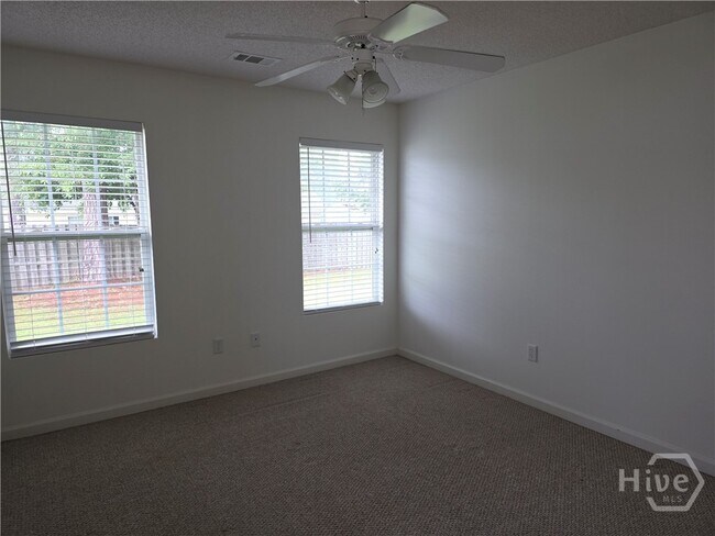Building Photo - 212 Bailee Ave