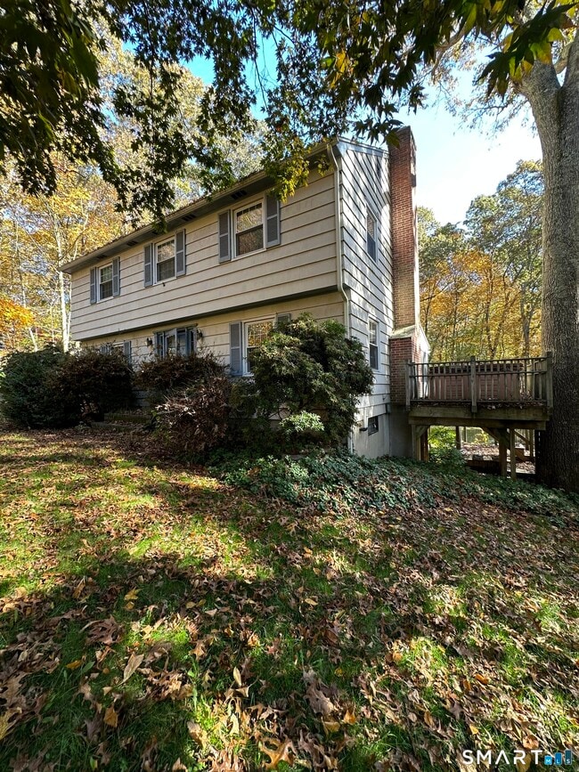 Building Photo - 26 S Glenwoods Rd