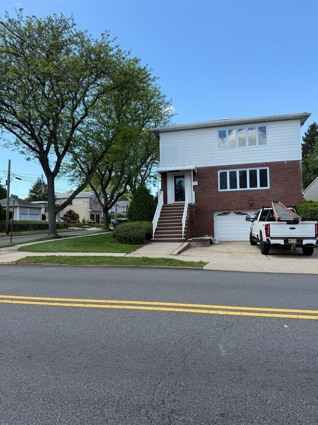 Building Photo - 203 Terrace Ave