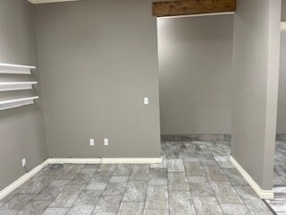 Building Photo - 20 E Ayers St