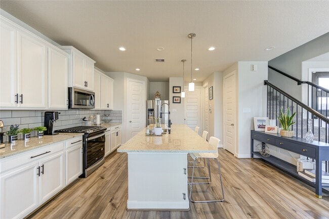 Building Photo - 4210 Peaceful Pines Ln