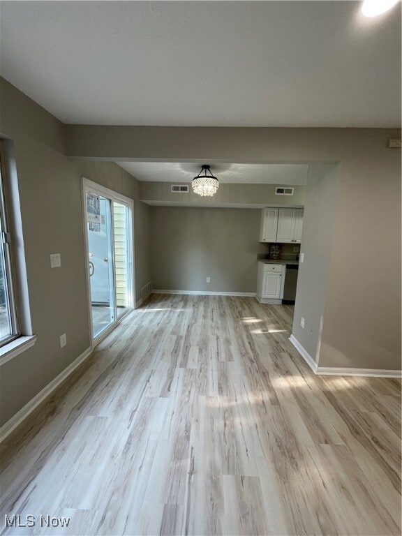 Building Photo - 22257 River Walk Rd