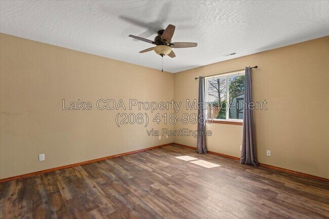 Building Photo - 8920 Torrey Ln