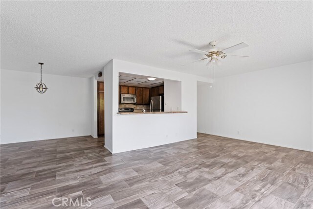 Building Photo - 13624 La Jolla Cir