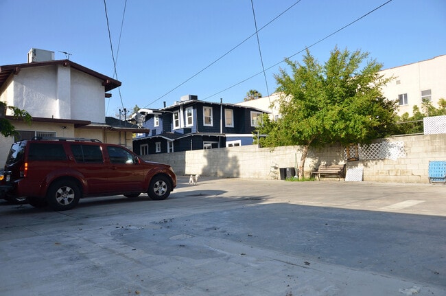 Building Photo - 5646 La Mirada Ave