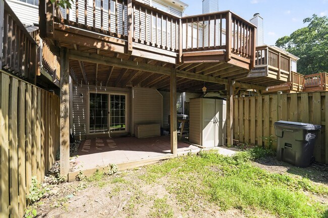 Building Photo - 5619 Ridge View Dr