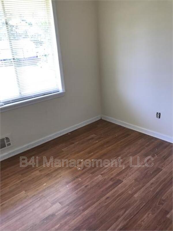 Building Photo - 8795 Channing Dr