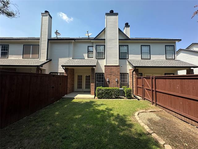Building Photo - 2400 Southlake Ct