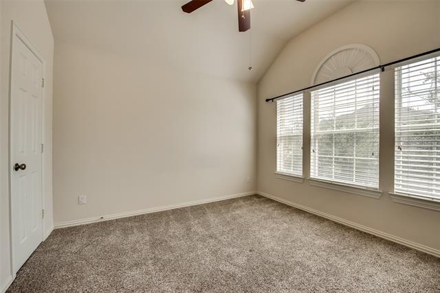 Building Photo - 1337 Marina Dr