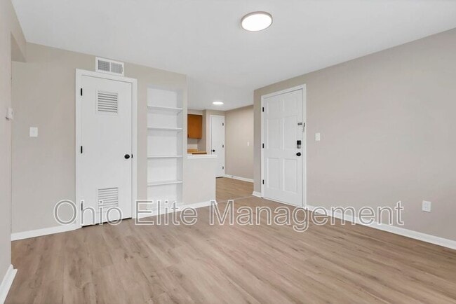 Building Photo - 1029 Binns Blvd