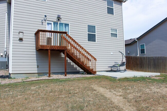 Building Photo - 11145 Falling Star Rd