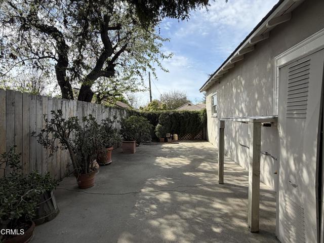 Building Photo - 2790 Gainsborough Dr