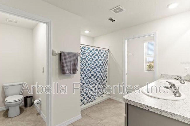 Building Photo - 12262 Kingsley Trl