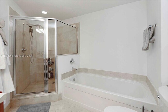 Building Photo - 79 SW 12th St