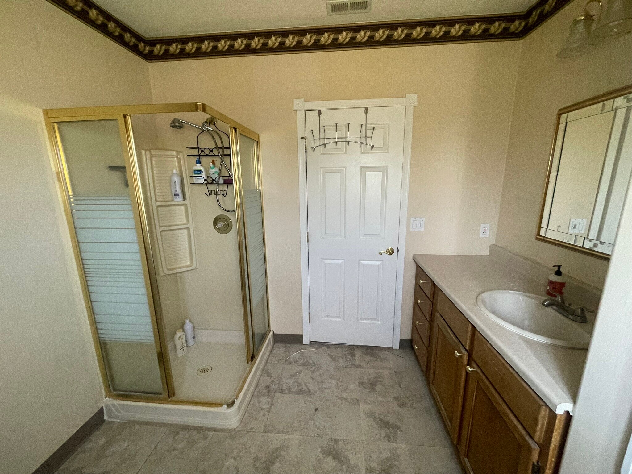 Building Photo - 222 W Golden Eagle Cir