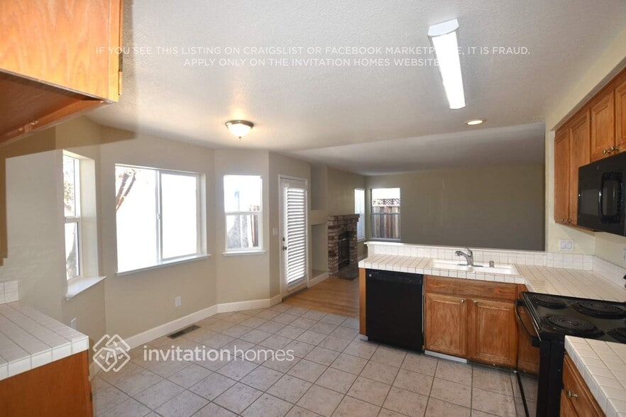 Building Photo - 2169 Rain Drop Cir