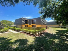 Building Photo - Village of Sandalwood