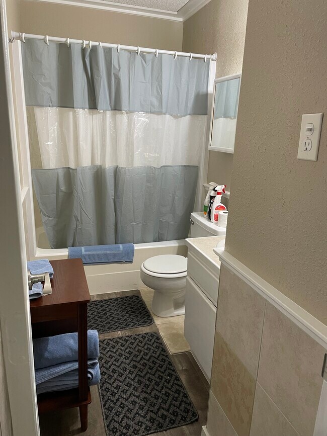 Building Photo - 9992 FM1283