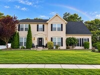 Building Photo - 6 Gallant Fox Lane