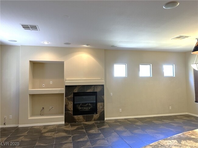 Building Photo - 33 Gladewater Dr