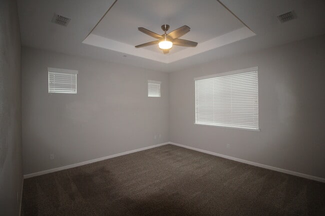 Building Photo - 3304 Sloat Run