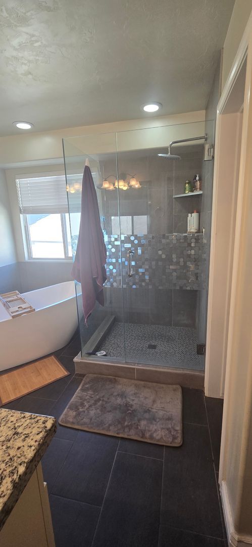 Building Photo - Beautiful 3 Bed 3.5 Bath in Riverton!!