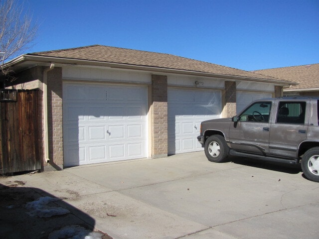Private garages! - 14404 E 22nd Pl
