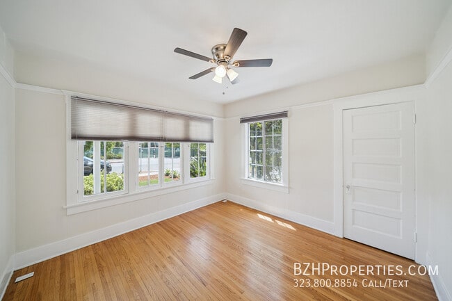 Building Photo - 503 Burchett St