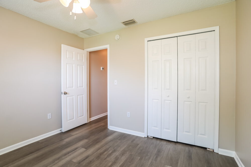 Building Photo - 3621 Arava Dr