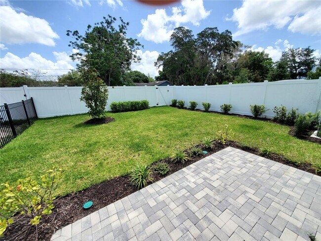 Building Photo - 399 Wingfield Dr