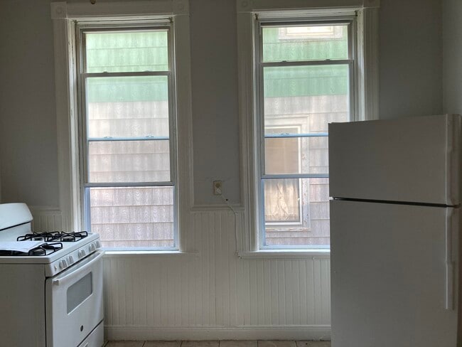 Building Photo - 1734 N Arlington Pl