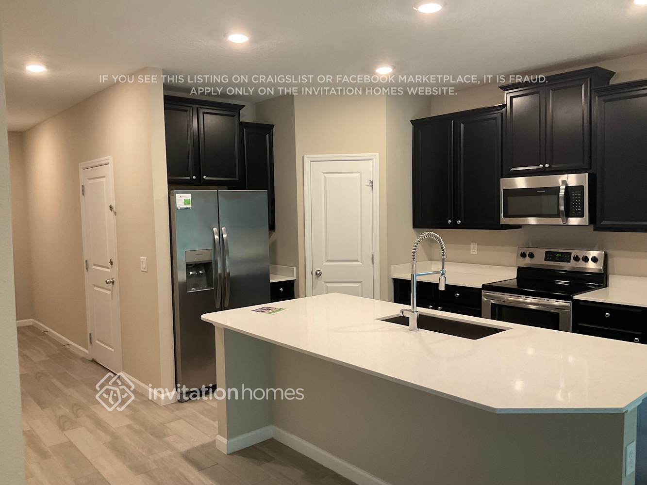 Building Photo - 9516 Lovage Ln