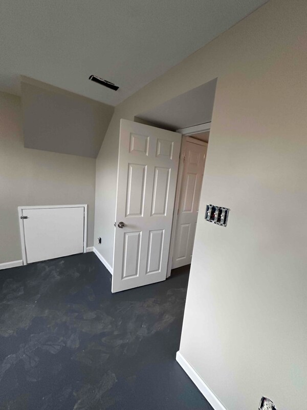 Building Photo - 5415 Antle Dr