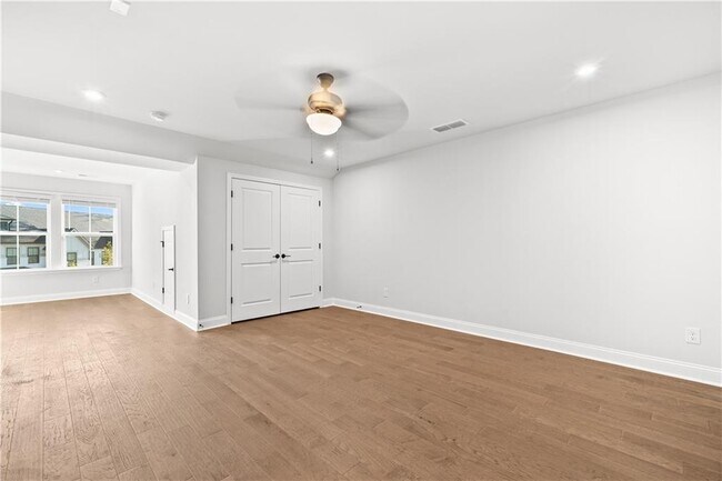 Building Photo - 106 Briargate Dr