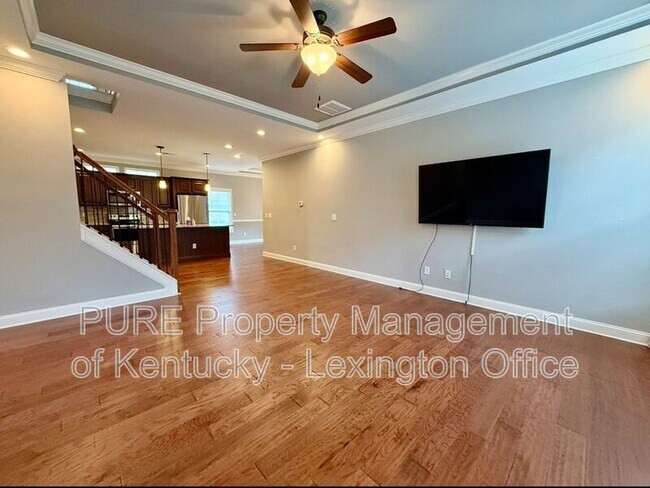 Building Photo - 242 Ikebana Dr