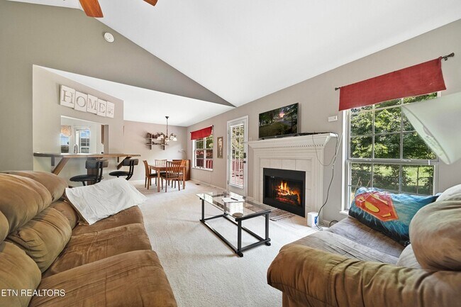 Building Photo - 10160 Highgate Cir