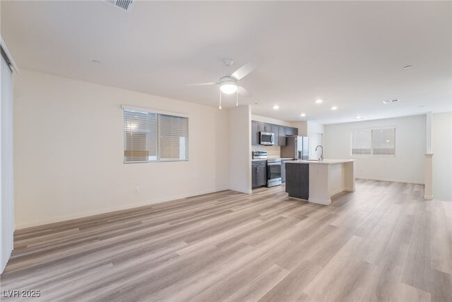 Building Photo - 6858 Truffle Gray St