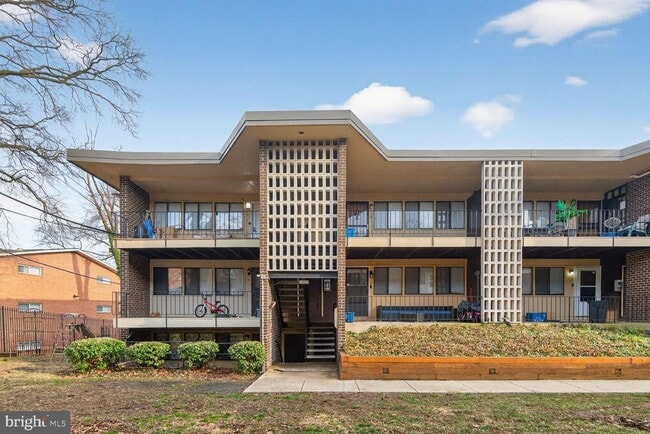 Building Photo - 3934 Stone Gate Dr