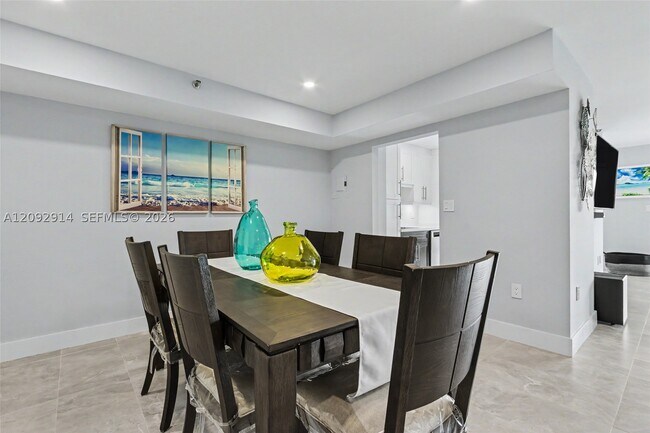 Building Photo - 1201 S Ocean Dr