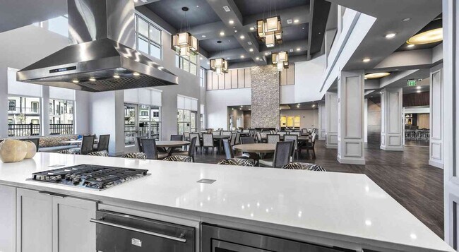 Building Photo - 2825 Sophie Ln