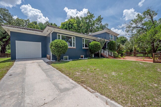 Building Photo - Tampa Bay Beautiful Historic Home