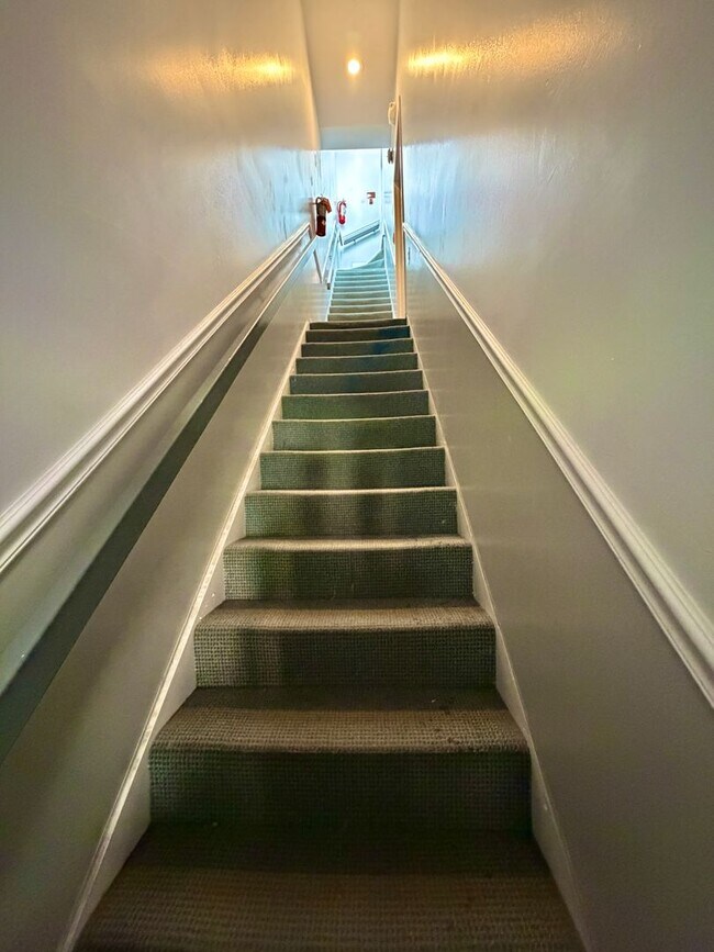 Building Photo - 0394 - Souliotis