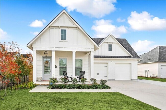 Building Photo - 2209 Archwyck Cir
