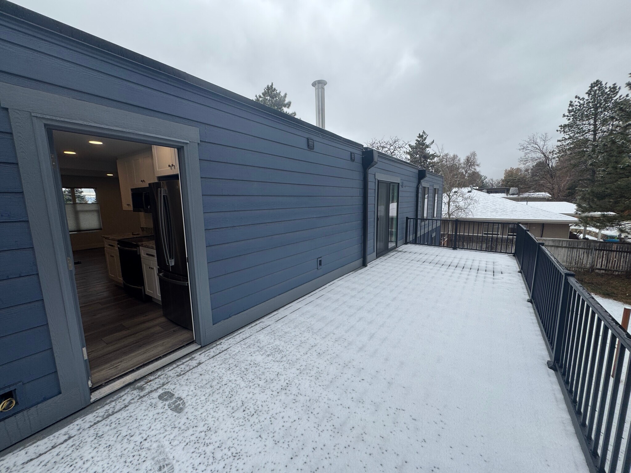 Building Photo - 7765 S 3500 E